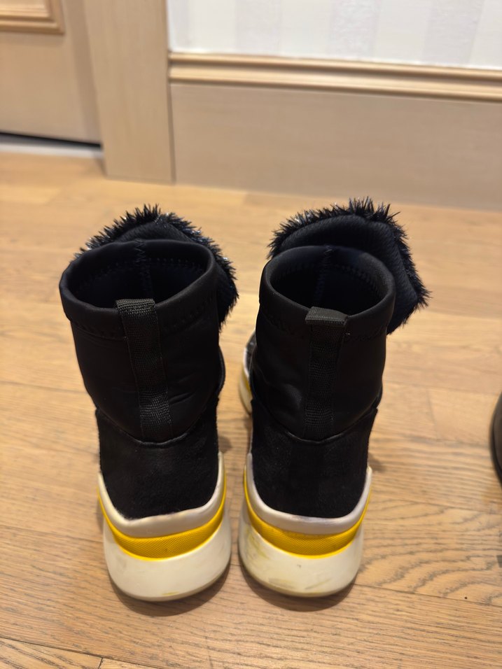 Elle Kürklü Siyah Sarı Yüksek Topuklu Kadın Spor Ayakkabı - Görsel 4