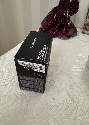 Make Up For Ever HD Skin Twist & Light Pudra - Görsel 2