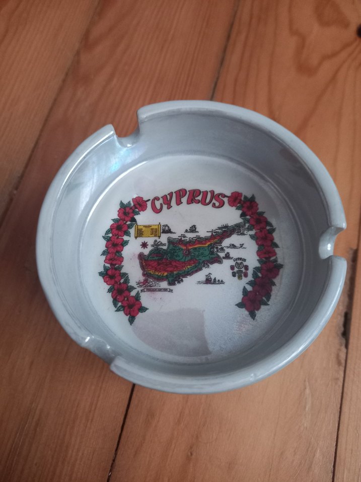 Kıbrıs porselen küllük orj sifir - Görsel 2