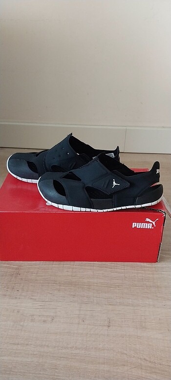 Puma PUMA Erkek Çocuk Sandalet - 32 Numara