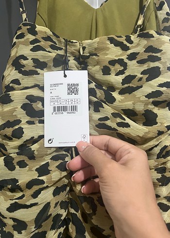 38 Beden Ipekyol Leopar Desenli Drapeli Uzun Elbise