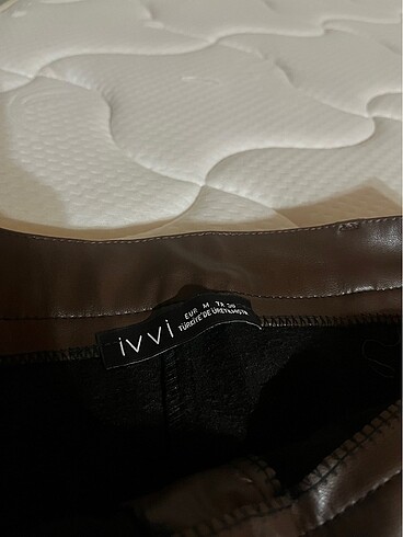 Kadın deri pantolon - Görsel 2