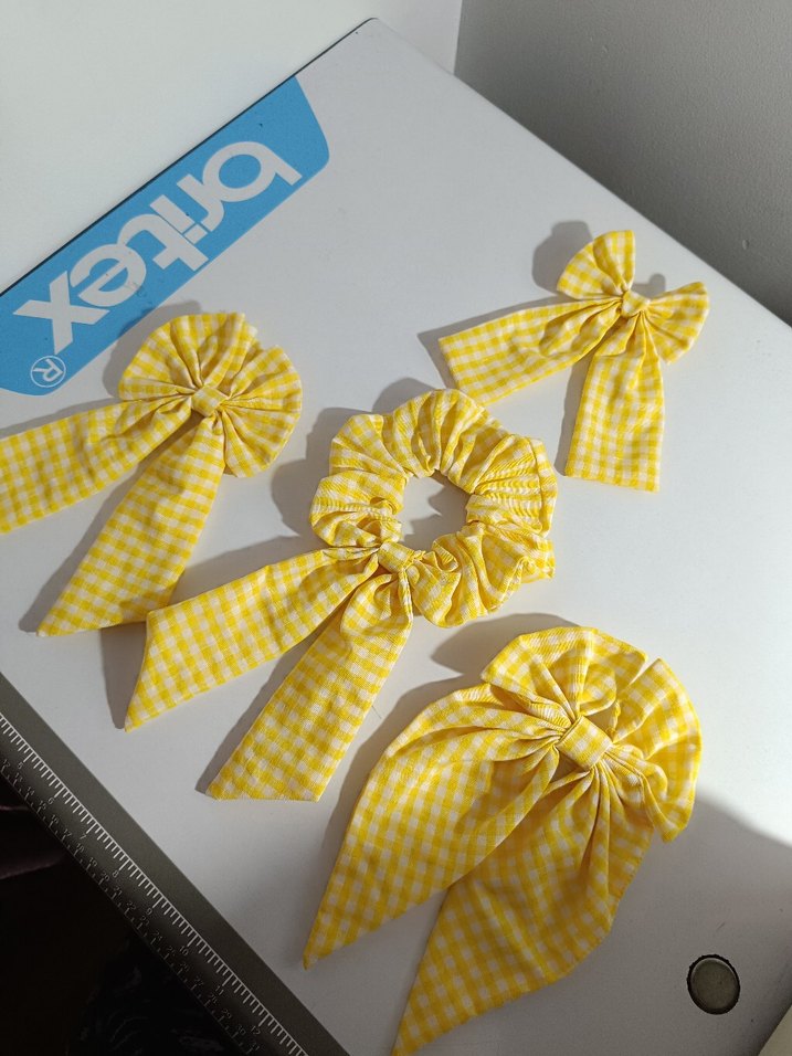Sarı Ekose Desenli Fiyonk Saç Aksesuarları - Görsel 2