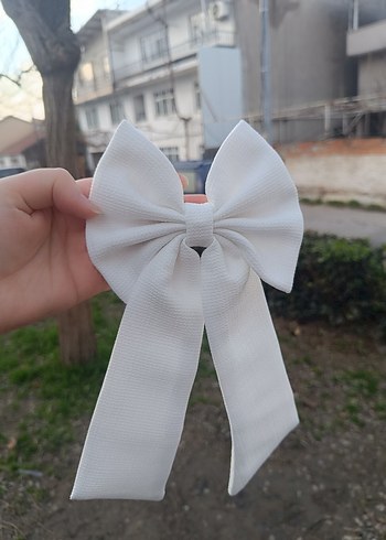 Kırmızı Fiyonklu Sokak Stili Saç Aksesuarı - Görsel 5