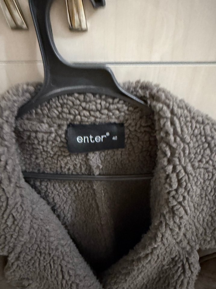 Kürk Detaylı Kısa Nubuk Kadın Ceket - Görsel 2