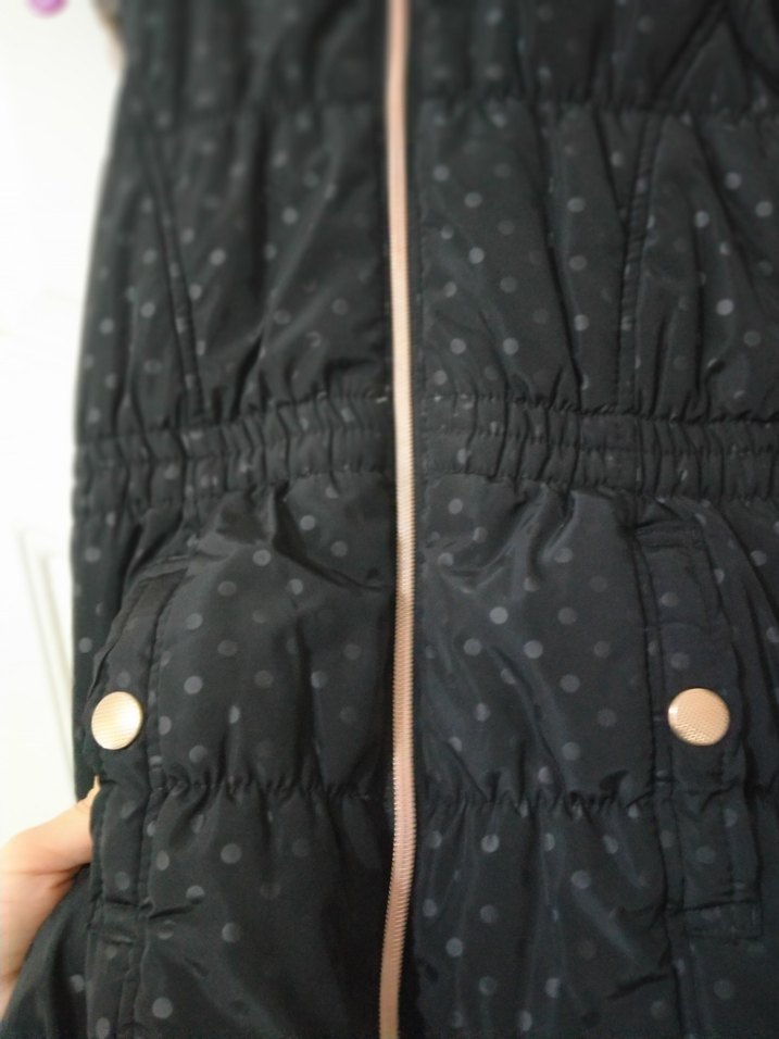 LCW Kolsuz Yelek mont - Görsel 5