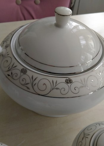 Gümüş Gül Desenli Beyaz Porselen Servis Takımı - Görsel 3