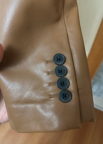 Stradivarius Düğmeli Kahverengi Deri Kadın Ceket - Görsel 6