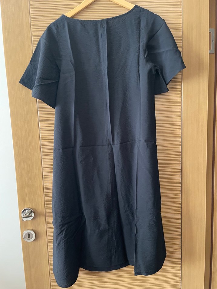 Hiç kullanılmadı elbise - Görsel 2