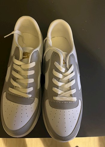 Nike Air Beyaz Gri Spor Ayakkabı - Görsel 2