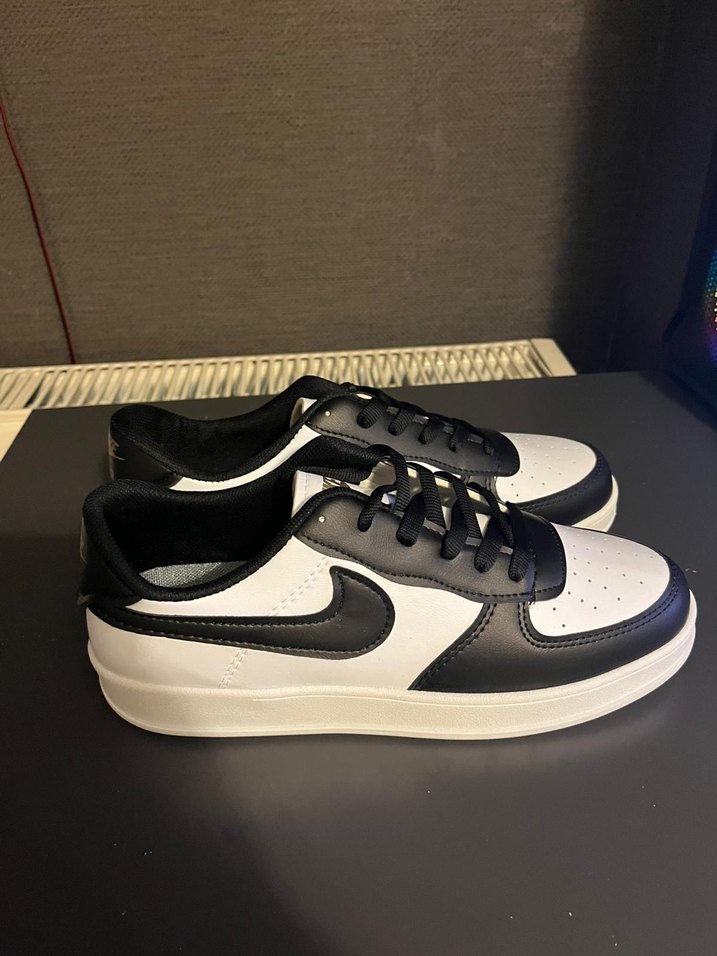 Erkek sıfır Nike - Görsel 3