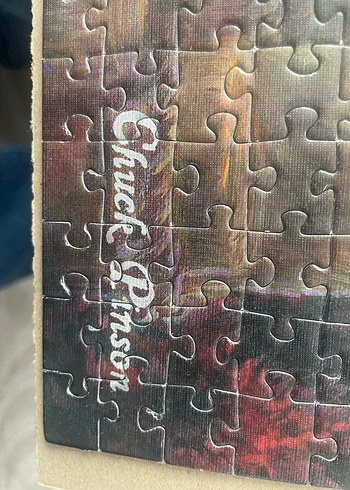  Beden Çok Renkli Koyu Temalı Puzzle 2000 parça