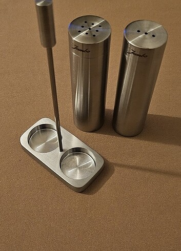 Jumbo Jumbo Timeless Standlı Tuzluk/Biberlik