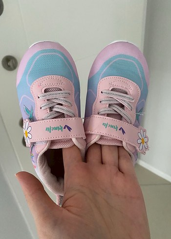 Kız Çocuk Pembe Cırtlı Spor Ayakkabı