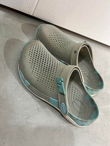 38 Beden Orjinal crocs terlik