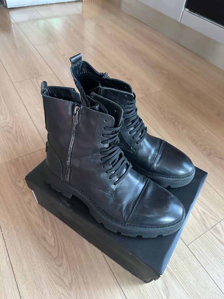 Divarese Erkek Bot - Görsel 3