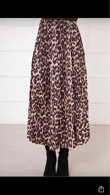Zara İnce piliseli Leopar etek