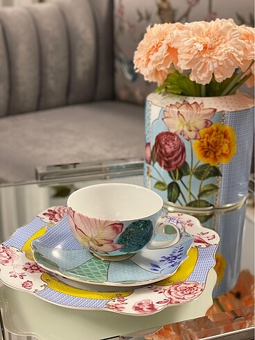 Royal çay fincanı