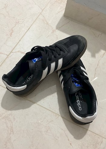 Adidas Siyah Beyaz Kadın Spor Ayakkabı