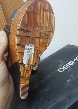 Derimod Derimod gercek deri dolgu topuklu sandalet