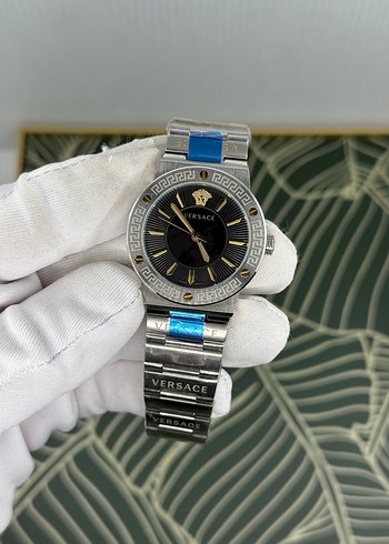 Versace Altın Siyah Klasik Kadın Saati - Görsel 2