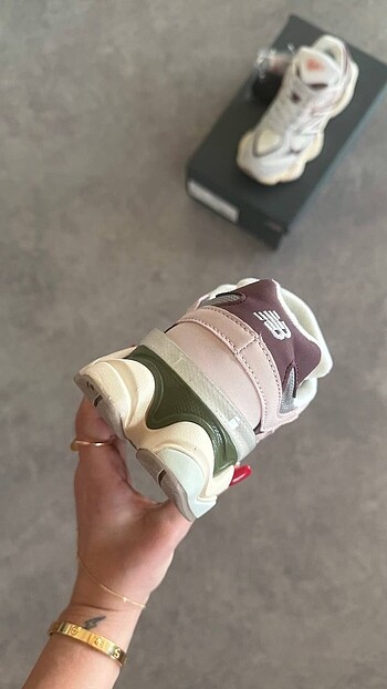 38 Beden çeşitli Renk New Balance