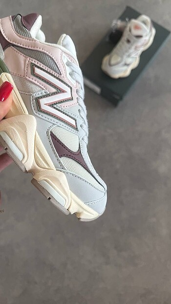 New Balance New Balance