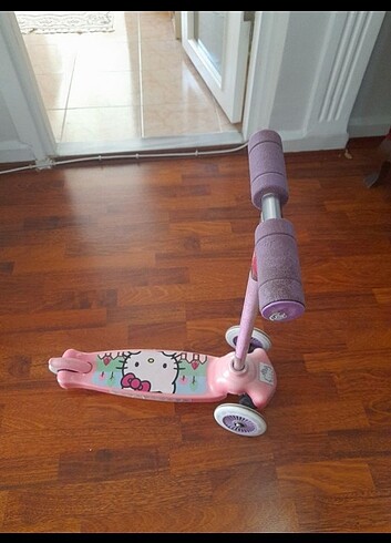 Hello Kitty Kız çocuk scooter