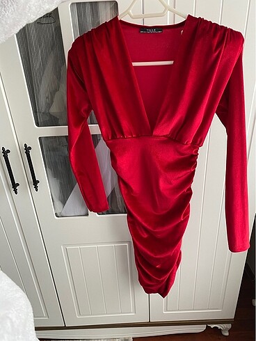 s Beden Kırmızı kadife gece yılbaşı elbisesi