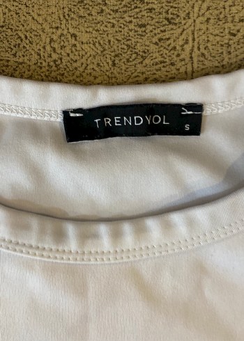 Trendyol & Milla Trendyol spor üstü