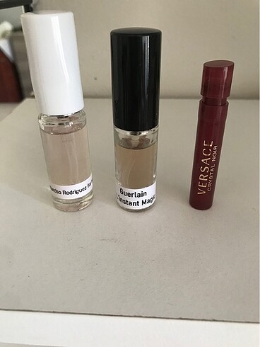 Narciso Rodriguez for her.L?ınstant magic ve versace crystal noi