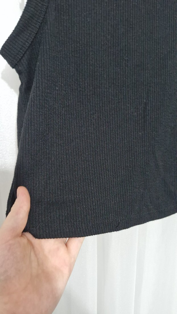 Siyah Kolsuz Kısa Crop Top - Görsel 3