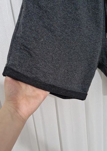 Gri Rahat Kesim kadın Mini Şort - Görsel 3