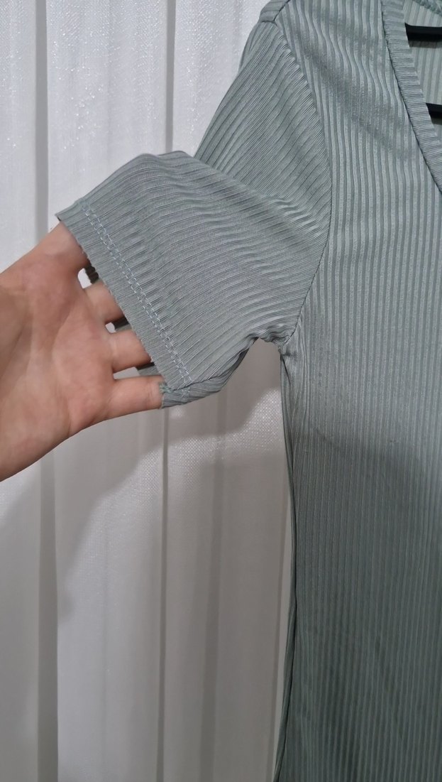 su yeşili Kısa Kollu Kadın Tişört - Görsel 3