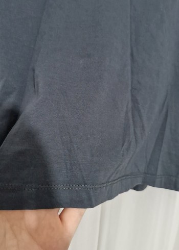 Gri Kısa Kollu Crop Top - Görsel 4