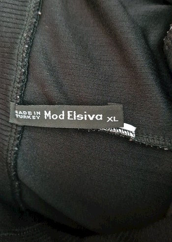 Siyah Midi Spor Şortu - Görsel 3