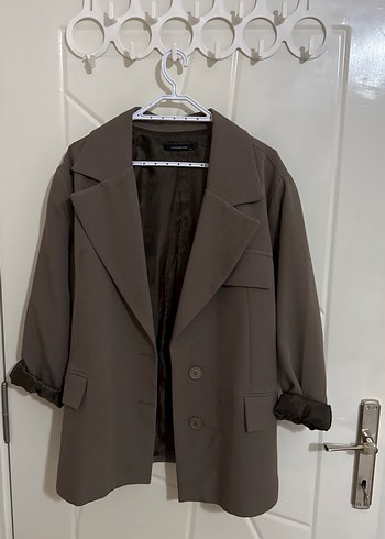 Bej Düğmeli Kadın Keten Blazer Ceket
