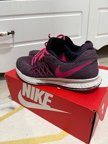 Nike spor ayakkabı
