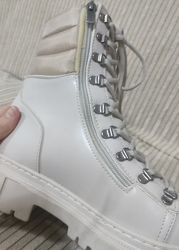 Bej Deri Platform Topuklu Bağcıklı Kadın Bot - Görsel 3