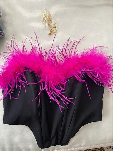 Pembe tüylü crop ????