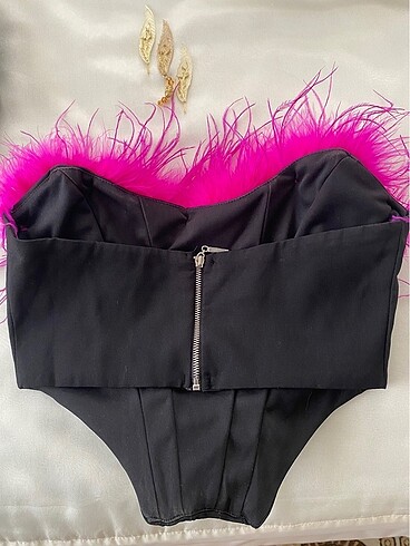 Trendyol & Milla Pembe tüylü crop ????