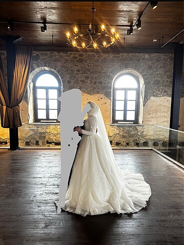 l Beden beyaz Renk Gelinlik