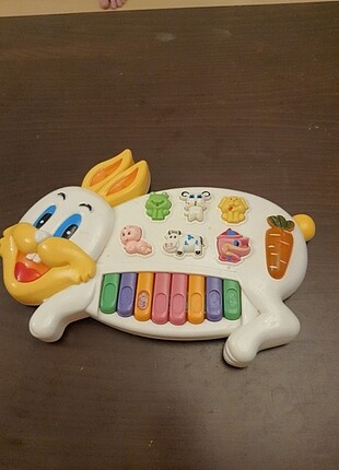  Beden Tavşanlı piyano