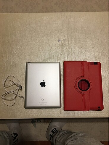 Apple İPAD 2 - TEMİZ