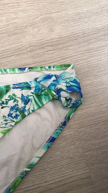 Diğer Tex bikini