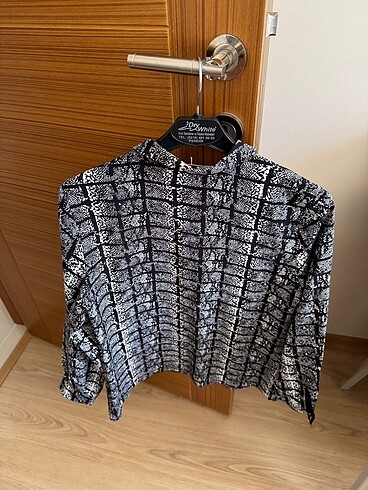 40 Beden Sateen