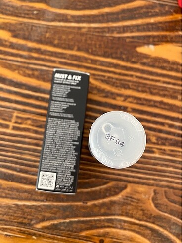 Beden Makeup for ever makyaj sabitleyici mini boy
