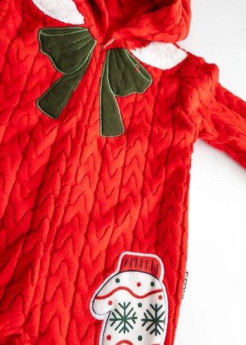 Eldiven Nakışlı Kırmızı Bebek Örgü Yılbaşı Tulum - Görsel 2
