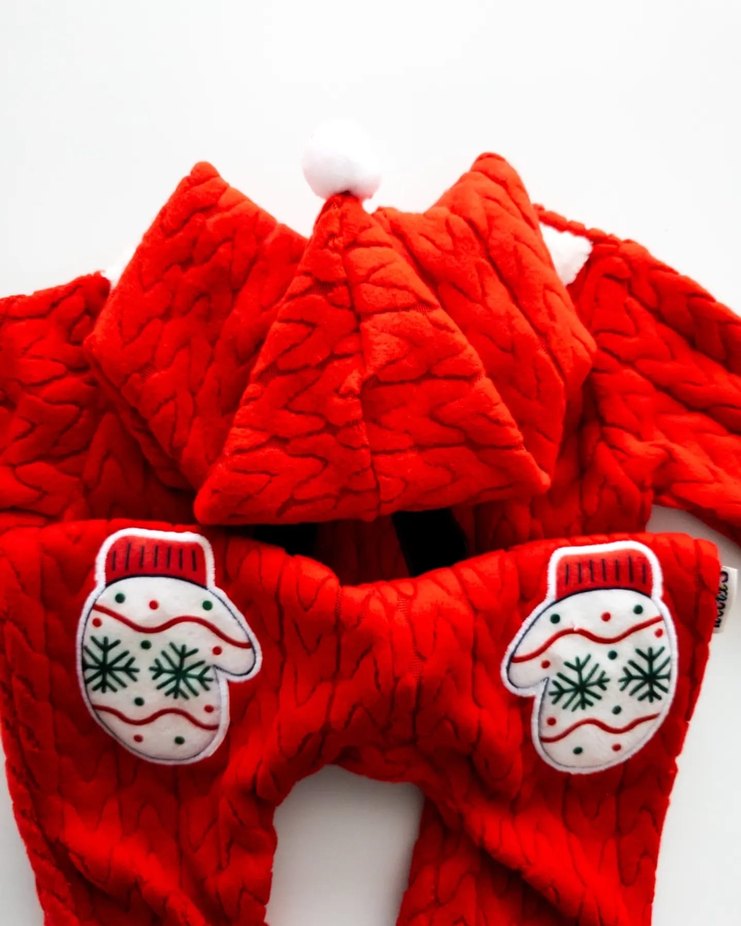 Eldiven Nakışlı Kırmızı Bebek Örgü Yılbaşı Tulum - Görsel 3