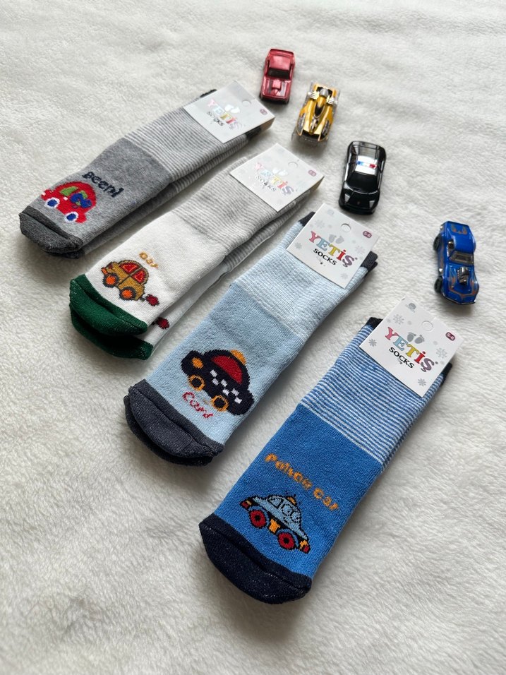 Erkek Çocuk Havlu Çok Renkli Baskılı Çorap Seti - Görsel 2